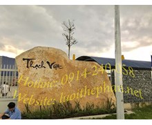 Hàng rào rọ đá quanh nhà máy