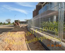 Hàng rào lưới bao quanh Villa